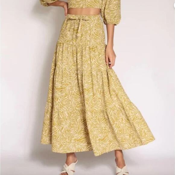 NWT Girl and the Sun Lorox mustard printed maxi skirt small - Picture 1 of 3